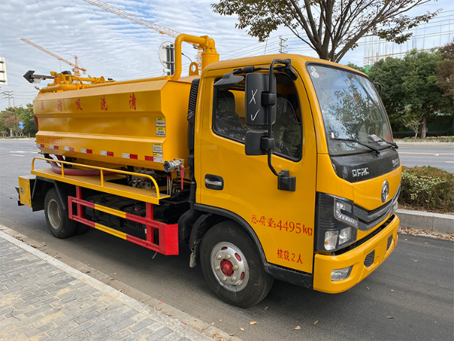 三亚清洗吸污车